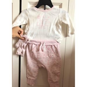 3-6mo 3 piece baby set - shirt/sweatpant